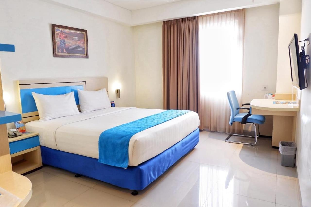 Hotel Brothers Biru Solo Baru Exteriér fotografie