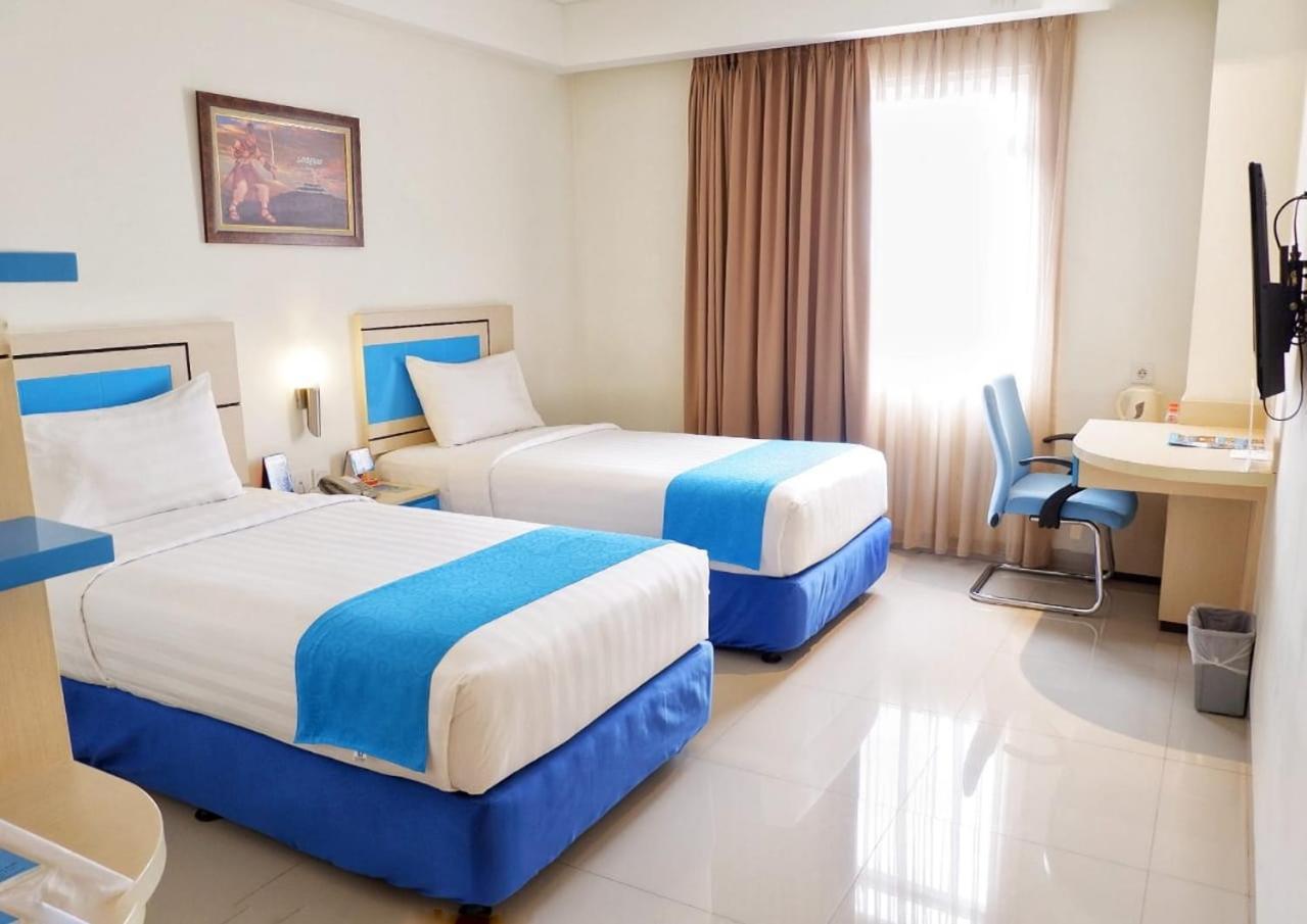 Hotel Brothers Biru Solo Baru Exteriér fotografie