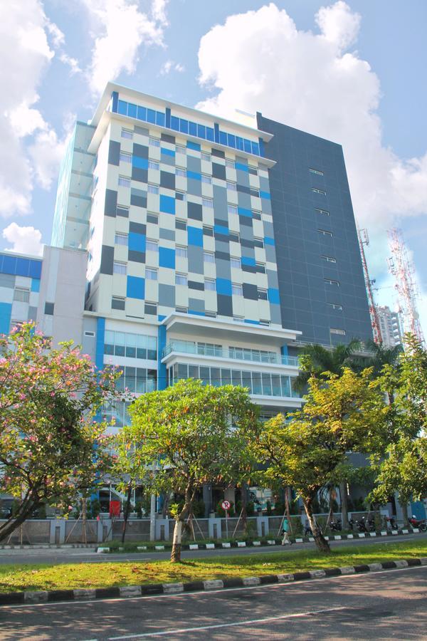 Hotel Brothers Biru Solo Baru Exteriér fotografie
