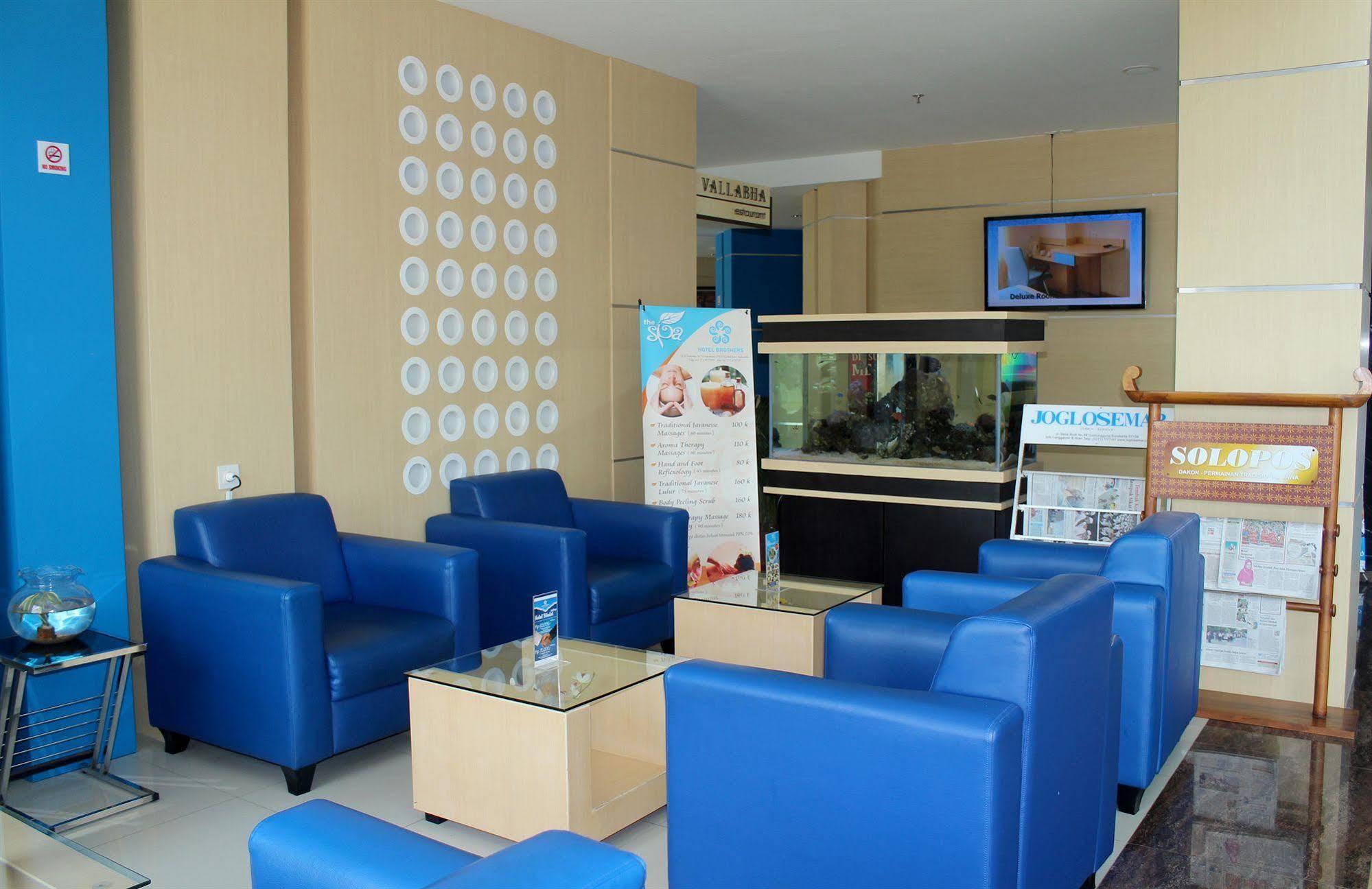 Hotel Brothers Biru Solo Baru Exteriér fotografie